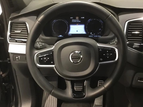 Volvo XC90 XC90 R-Design, B5 AWD mild hybrid 7 plazas (diésel), 7 Asientos