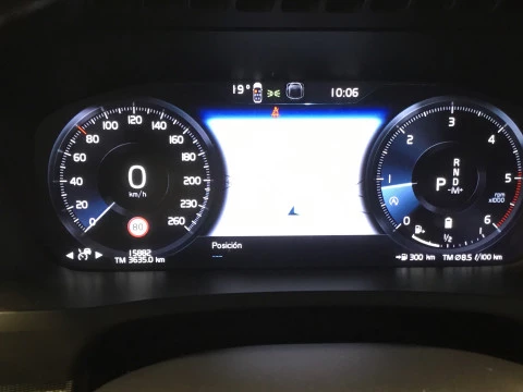 Volvo XC90 XC90 R-Design, B5 AWD mild hybrid 7 plazas (diésel), 7 Asientos