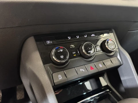 Skoda Karoq 1.5 TSI ACT Selection DSG 110 kW (150 CV)