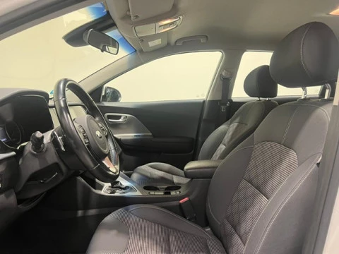 Kia Niro 1.6 GDi HEV 104kW (141CV) Emotion