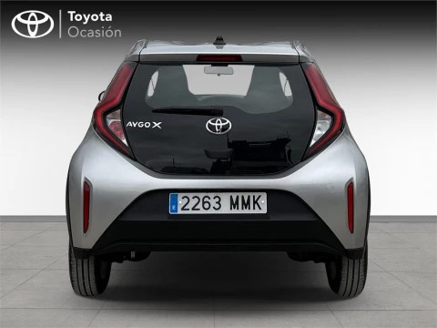 Toyota Aygo X Cross Cross Play