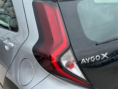 Toyota Aygo X Cross Cross Play