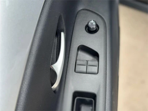 Toyota Aygo X Cross Cross Play