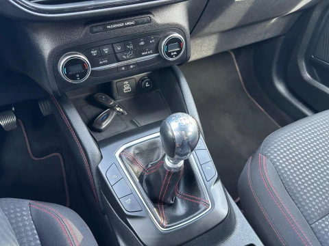 Ford Kuga ST-LINE 1.5 ECOBOOST 150CV 5P