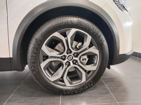 Renault Captur Fast Track E-TECH PHEV 160cv