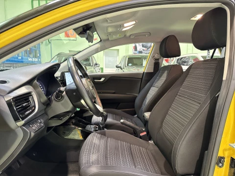 Kia Stonic 1.0 T-GDi MHEV Drive iMT 74 kW (100 CV)