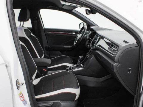 Volkswagen T-Roc 2.0 TDI DSG 4WD SPORT 150 5P