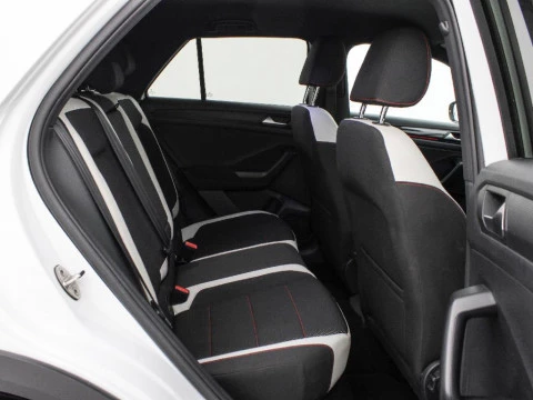 Volkswagen T-Roc 2.0 TDI DSG 4WD SPORT 150 5P