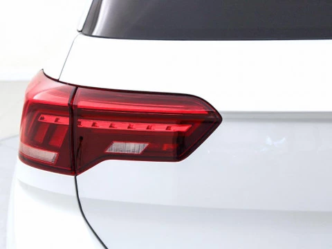 Volkswagen T-Roc 2.0 TDI DSG 4WD SPORT 150 5P