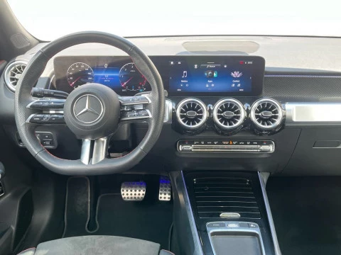 Mercedes-Benz GLB 200 d 4MATIC