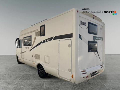 MCLOUIS NEVIS NEVIS 22