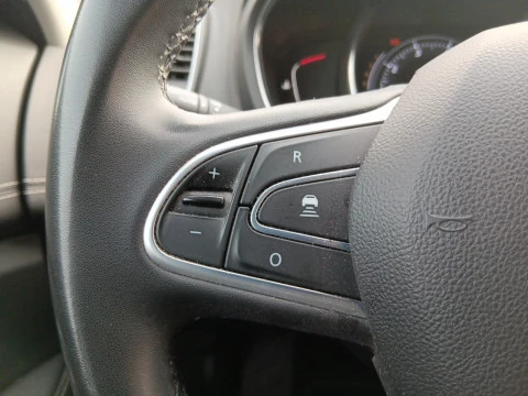 Renault Grand Scénic Zen TCe 103 kW (140CV) GPF MY2021