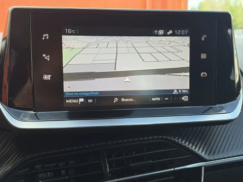 Peugeot 208 PureTech 100 Allure 75 kW (100 CV)