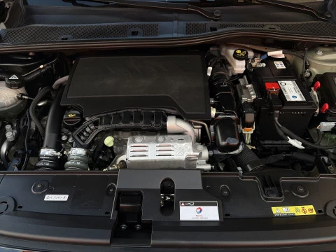 Peugeot 208 PureTech 100 Allure 75 kW (100 CV)