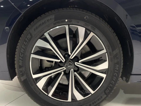 Peugeot 508 Hybrid 5P Allure HYBRID 225 e-EAT8