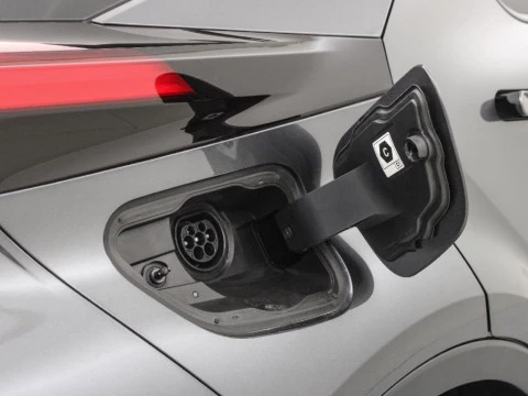 Toyota C-HR 1.8 HEV ADVANCE CVT 140 5P