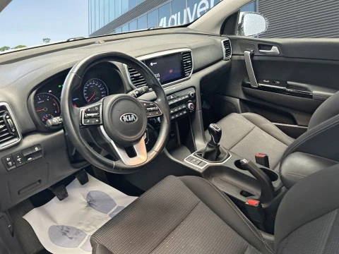 Kia Sportage 1.6 MHEV Black Edition 100kW (136CV) 4x2