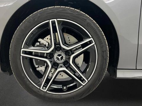 Mercedes-Benz CLA 250 e Coupé con tecnología híbrida EQ