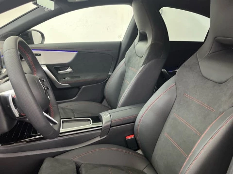 Mercedes-Benz CLA 250 e Coupé con tecnología híbrida EQ