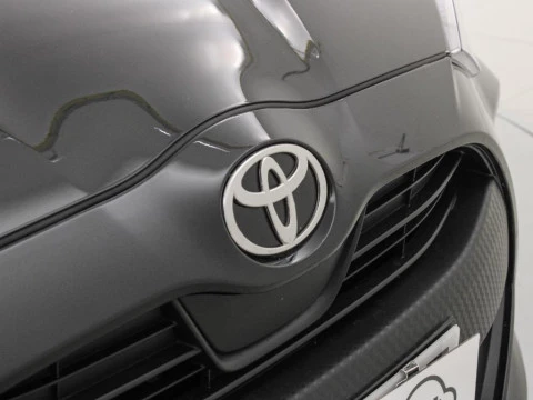 Toyota Yaris YA Yaris - MY25