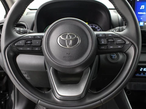 Toyota Yaris YA Yaris - MY25