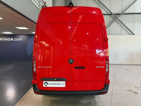 Mercedes-Benz Sprinter 317 CDI MEDIO BASE