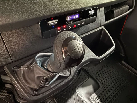 Mercedes-Benz Sprinter 317 CDI MEDIO BASE