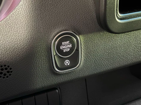 Mercedes-Benz Sprinter 317 CDI MEDIO BASE