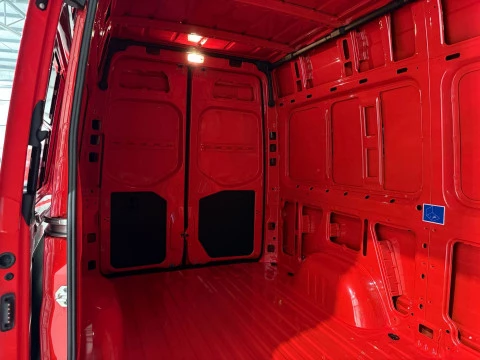 Mercedes-Benz Sprinter 317 CDI MEDIO BASE