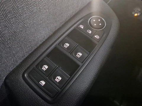 Renault Clio techno Eco-G 100cv (74kW)