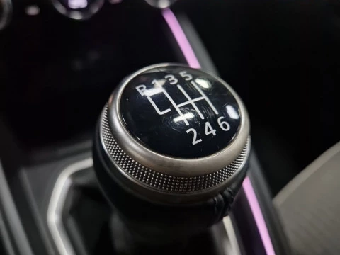 Renault Clio techno Eco-G 100cv (74kW)