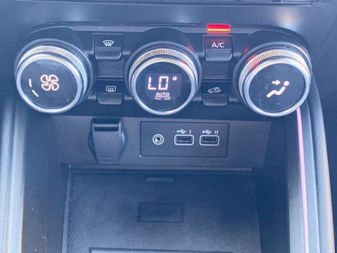 Renault Clio techno Eco-G 100cv (74kW)