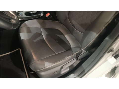 Toyota Corolla Sedan Advance 125H e-CVT