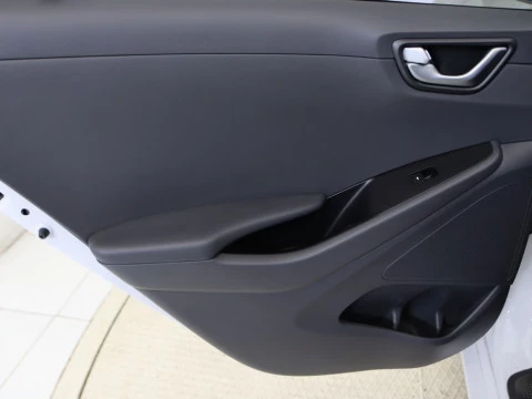 Hyundai IONIQ EV STYLE 5P