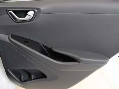 Hyundai IONIQ EV STYLE 5P