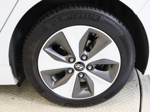 Hyundai IONIQ EV STYLE 5P