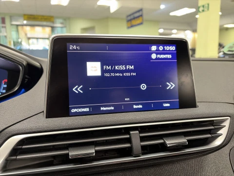 Peugeot 3008 BlueHDi 120 SANDS GT-Line Auto 88 kW (120 CV)