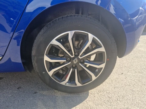Renault Clio techno Eco-G 100cv (74kW)