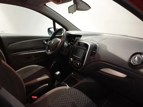 Renault Captur   TCe Zen 67kW