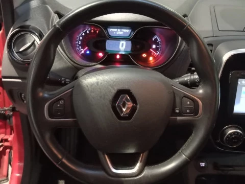 Renault Captur   TCe Zen 67kW