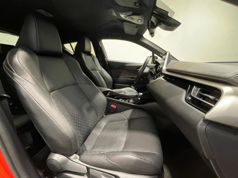 Toyota C-HR 2.0 180H Kaji Edition