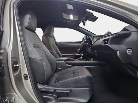 Lexus UX 2.0 250h Business