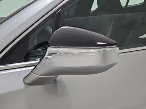 Lexus UX 2.0 250h Business