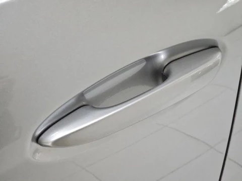 Lexus UX 2.0 250h Business