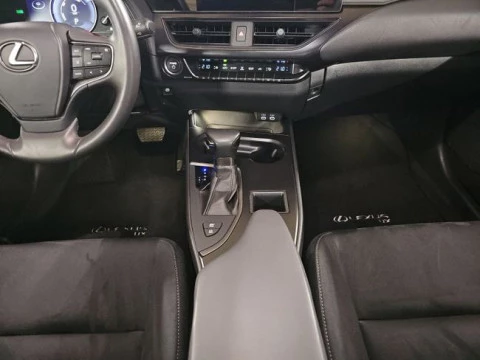 Lexus UX 2.0 250h Business