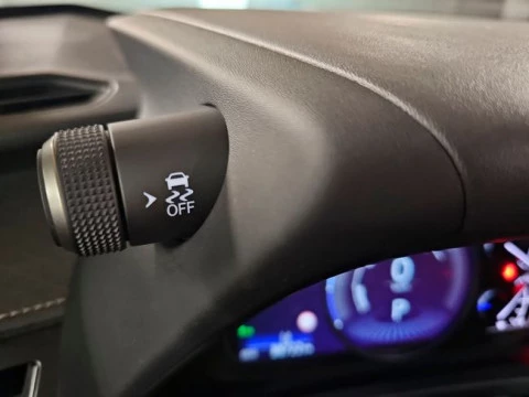 Lexus UX 2.0 250h Business