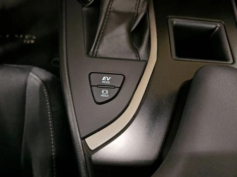Lexus UX 2.0 250h Business