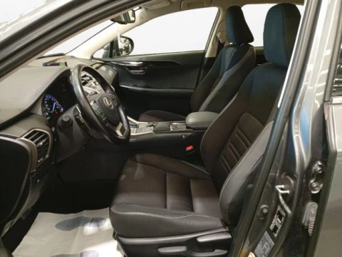 Lexus NX 2.5 300h Executive 4WD