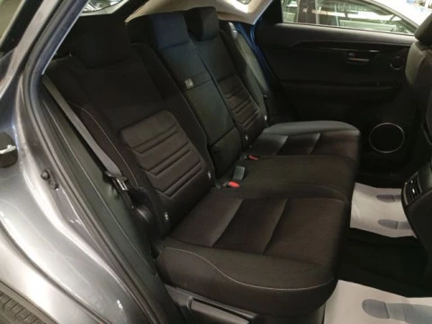 Lexus NX 2.5 300h Executive 4WD