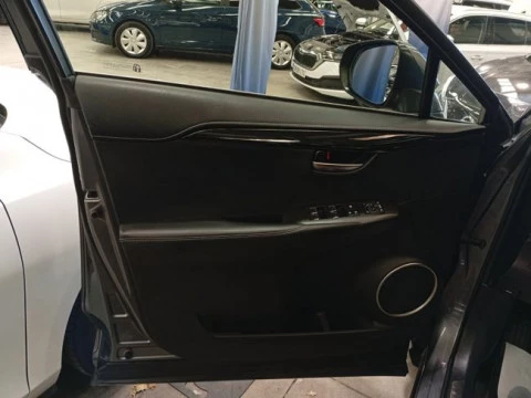 Lexus NX 2.5 300h Executive 4WD